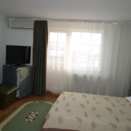 Casa Alba Otel Râmnicu Vâlcea Dış mekan fotoğraf